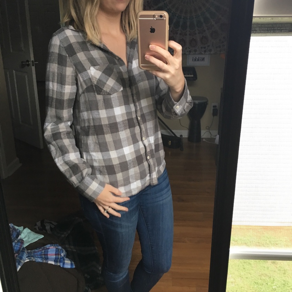 Medina Gray Plaid Button-Down